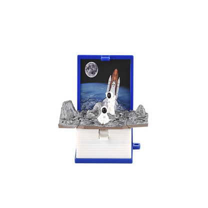 "3D Pop-Up avaimenperä lapsille, dinosaurus ja astronautti teema, värikäs ja kompakti avaimenperä ABS-muovia."