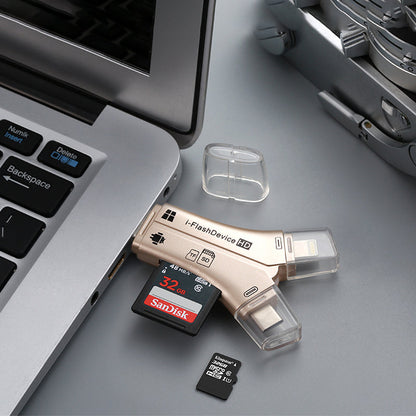 "Monikäyttöinen 4-in-1 kannettava kortinlukija; pieni musta laite neljällä liittimellä; täydellinen älylaitteille."