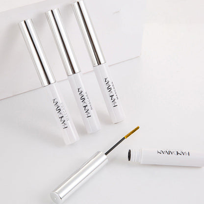 "Monivärinen vedenkestävä ripsiväri, 12 sävyä, kapea harjaspää, tarkka levitys, näyttävät ripset ilman paakkuja."