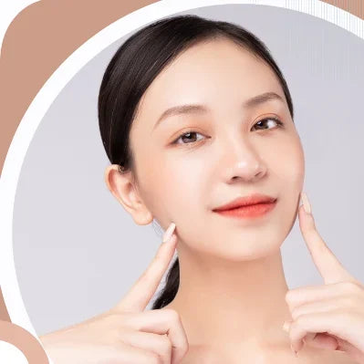 "Naisten Butterfly BB Kerma ilmatyyny, kompakti design, hengittävä tunne, täydellinen peittävyys aknelle ja tummille läiskill