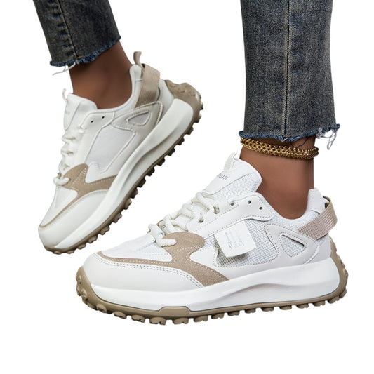 Naisten trendikkäät lenkkarit korkealla pohjalla, moderni muotoilu, lisää pituutta, tyylikäs ilme, vettähylkivät.