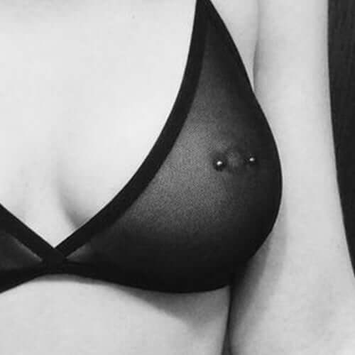 "Ruostumaton teräs magneettinen nännirengas, kivuton, tyylikäs muotoilu, hopeanvärinen, lisävaruste miehille. Koko: 10mm."