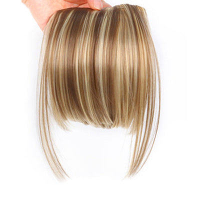 "Saumaton 3D otsatukka Clip-On hiustenpidennykset, luonnollinen ulkonäkö, kevyt ja helppo kiinnitys useissa eri sävyissä."