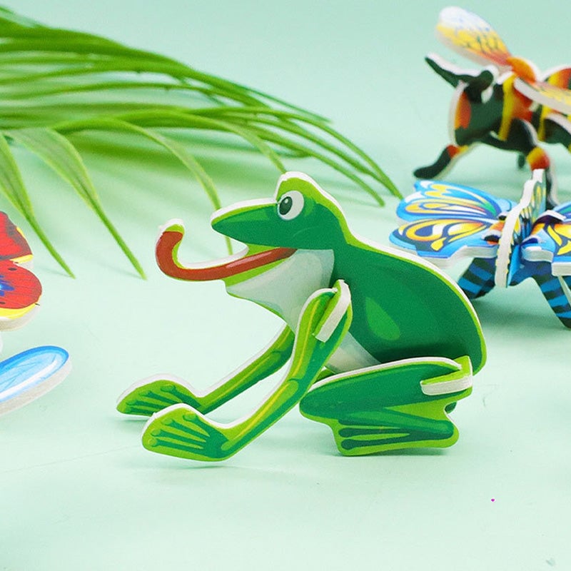 "Värikäs 3D-pulmapeli lapsille, opettaa motorisia taitoja ja luovuutta, sisältää eläinmuotoja ja kirkkaat värit."